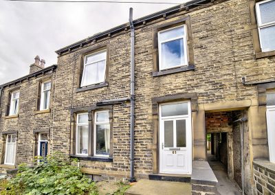 Huddersfield Buy To Let - Investment Opportunity (HD4) 8
